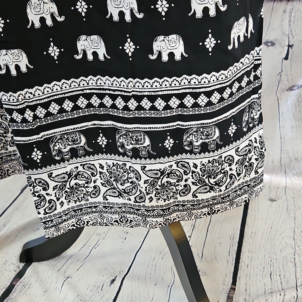 Forever 21 Elephant Print Palazzo Pants Size Small - Picture 4 of 7